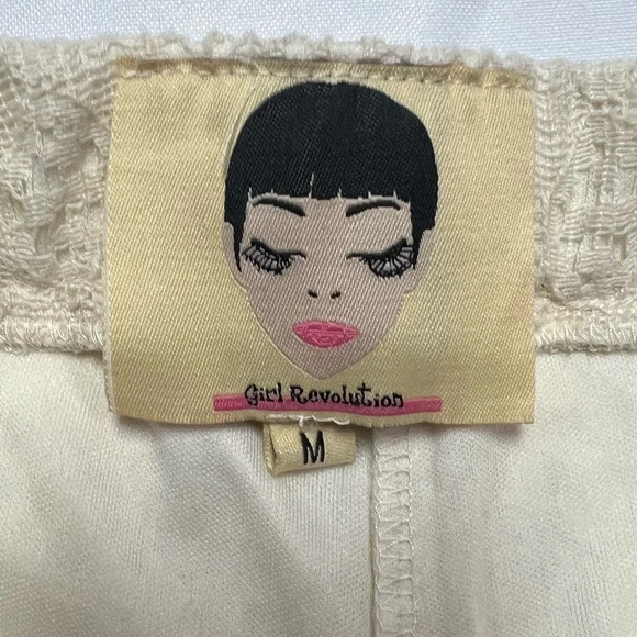 Girl Revolution Lace Overlay Short Shorts - size Medium - Picture 5 of 8